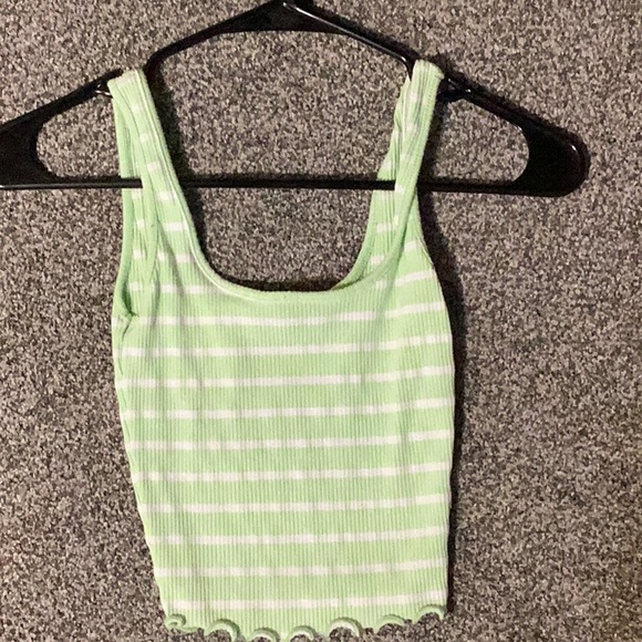 XS tank top - Picture 1 of 3